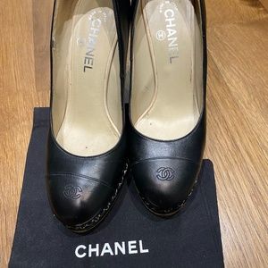 CHANEL Heels